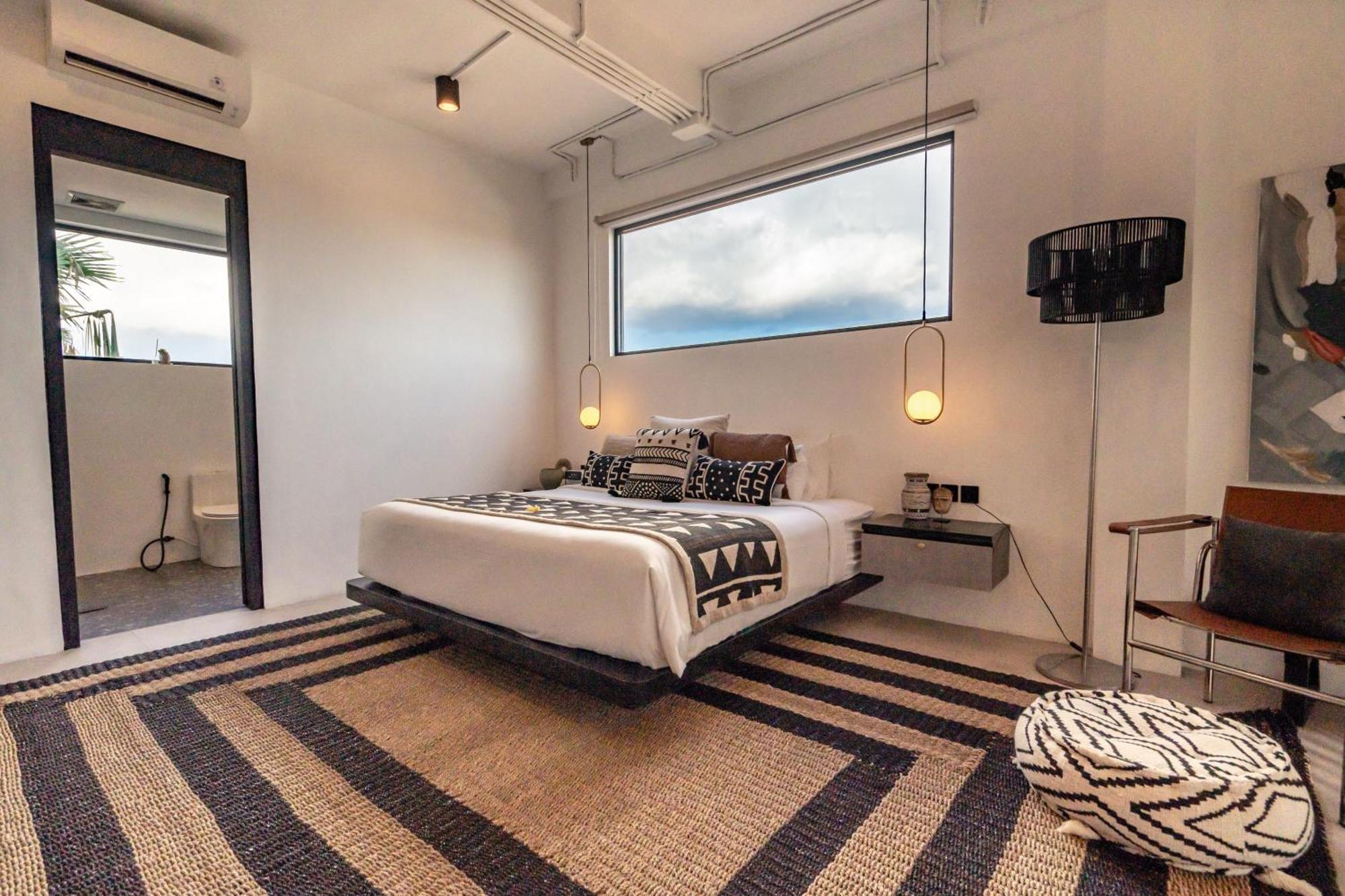 Onyx Beach Hotel Canggu  Exterior photo