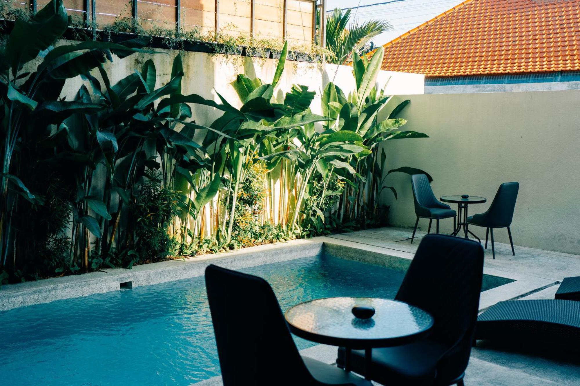 Onyx Beach Hotel Canggu  Exterior photo