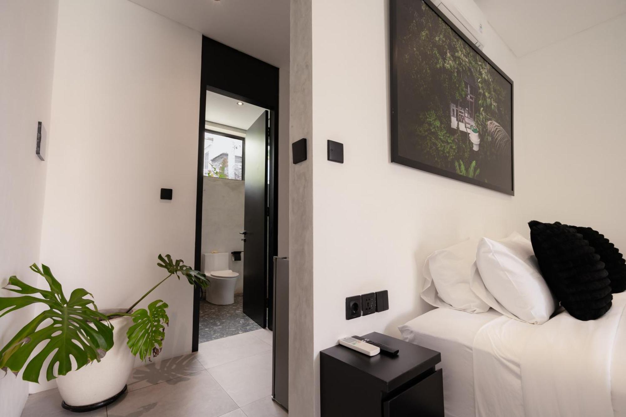 Onyx Beach Hotel Canggu  Room photo