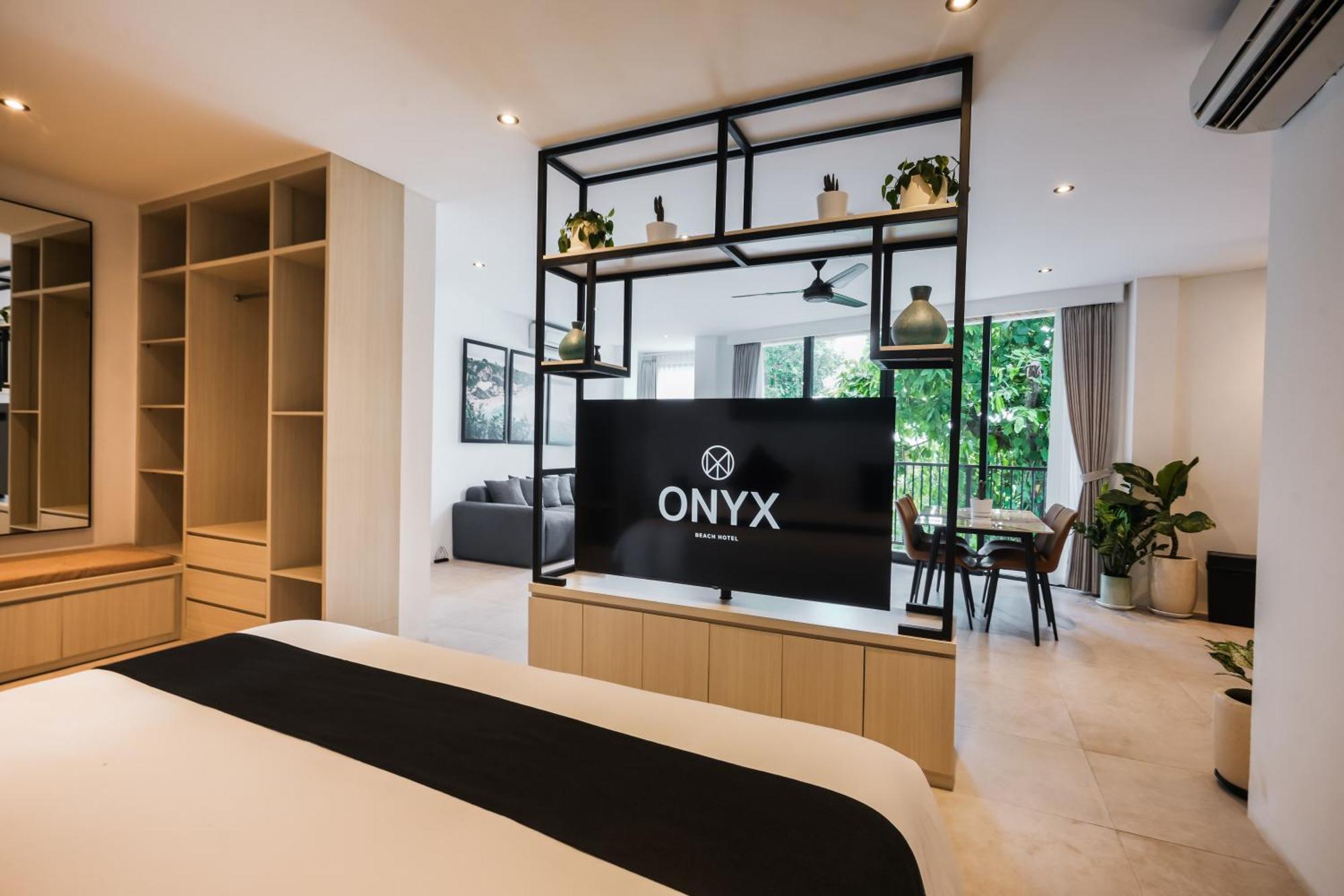 Onyx Beach Hotel Canggu  Exterior photo